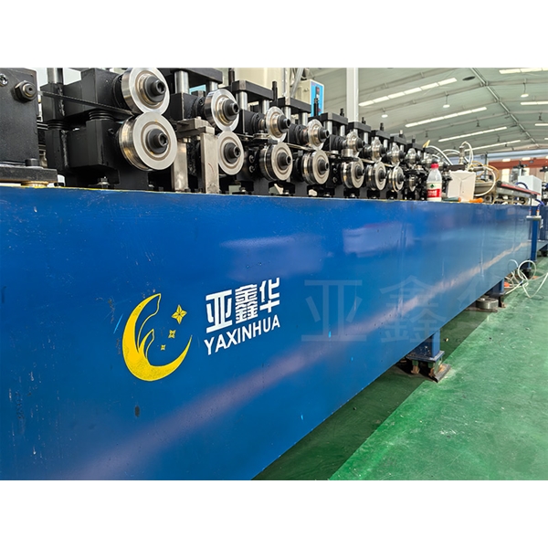 东营全新款PP暖边条设备生产流水线